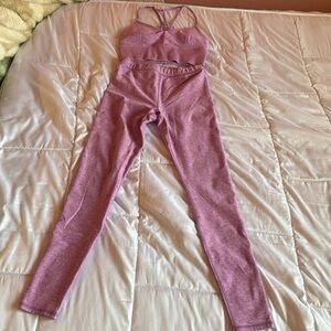 High waist alosoft flow leggings and sports bra